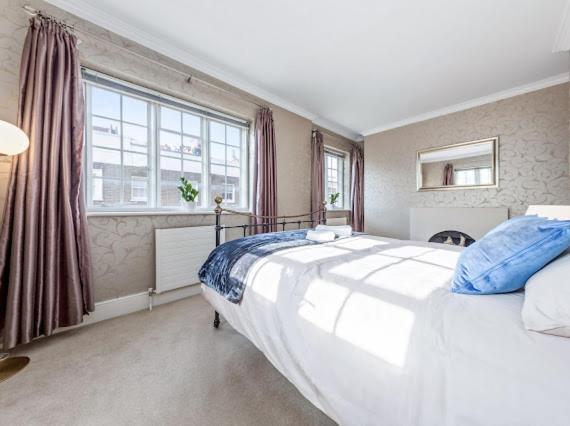 The Mayfair Large Snug Londres Extérieur photo
